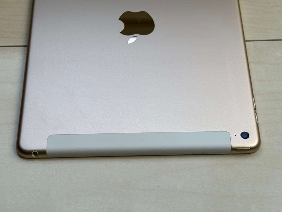 Apple iPad Air 2 ゴールド 16GB バッテリー93% セルラー