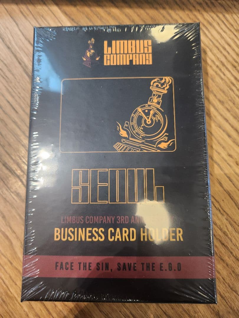 リンバスカンパニー　韓国ポップアップ　名刺財布