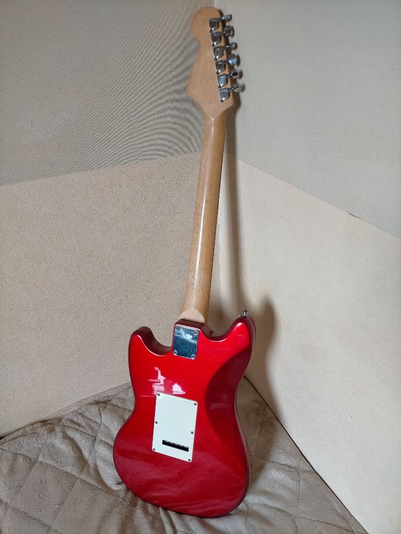 サイクロンタイプ　CYCLONEタイプ　エレキギター　ノーブランド