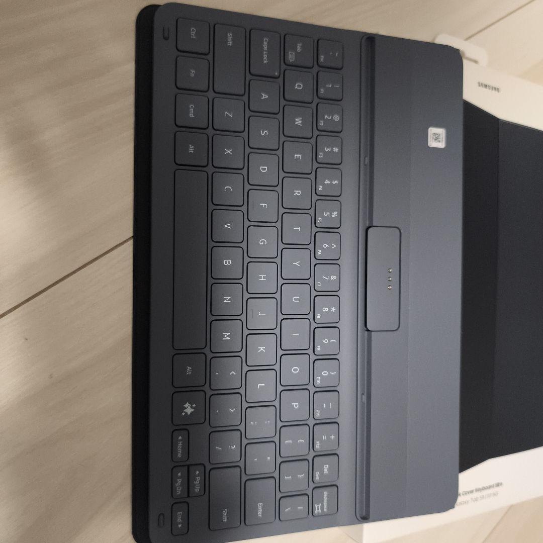 Galaxy Tab　S11 BookCover　Keyboard Slim