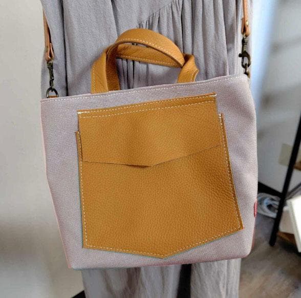 【専用】ミナペルホネン/ALL牛革フォローイングディ/しきりトートSサイズ/