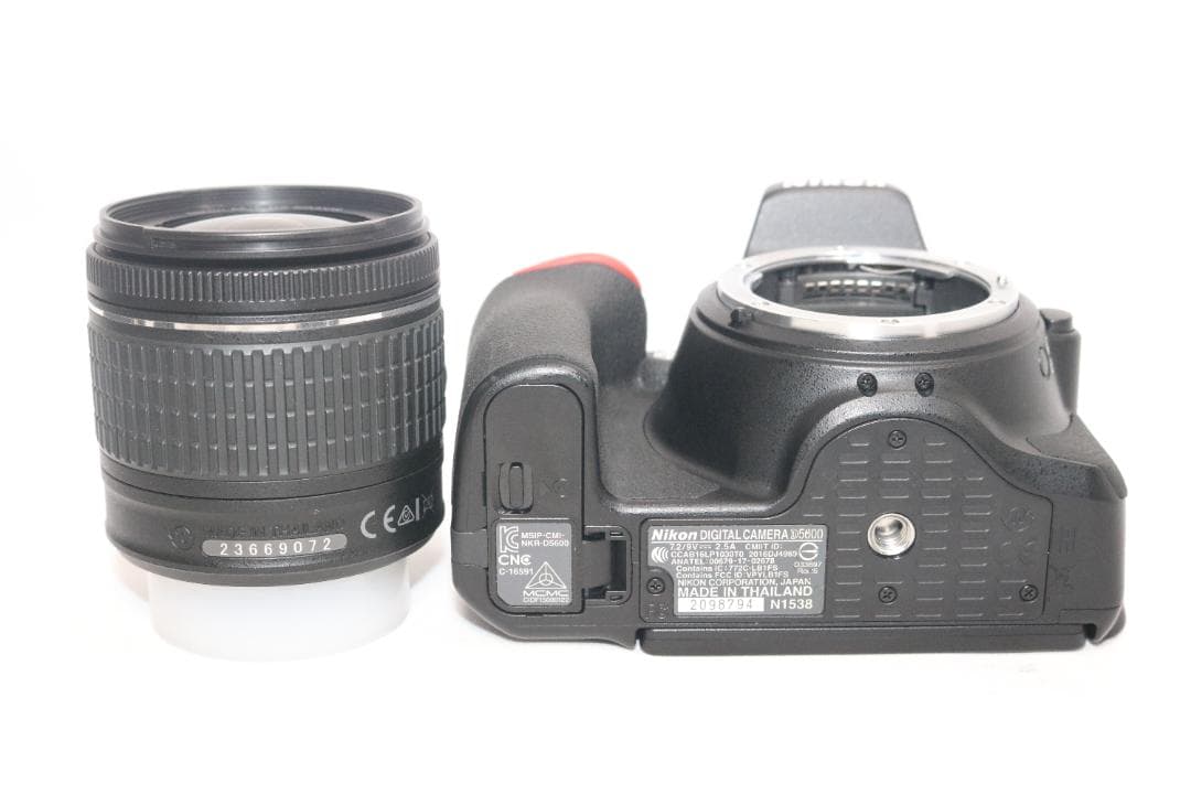⭐初心者完全セット！超高画質⭐Nikon D5600 ⭐ シリーズ最新！一眼レフ