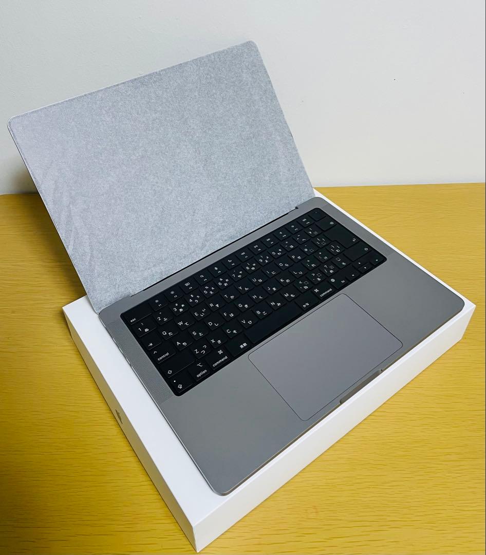 美品 MacBook Pro M2Pro 14インチ　2023モデル