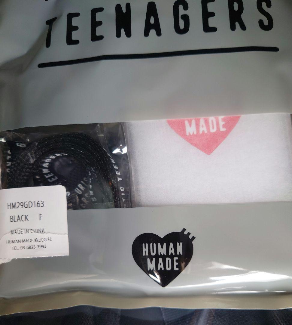 HUMAN MADE iPhone 16pro case ストラップ付き