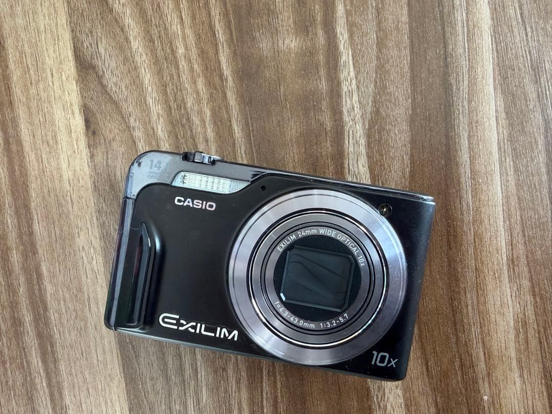 CASIO EXILIM EX-H15 デジタルカメラ