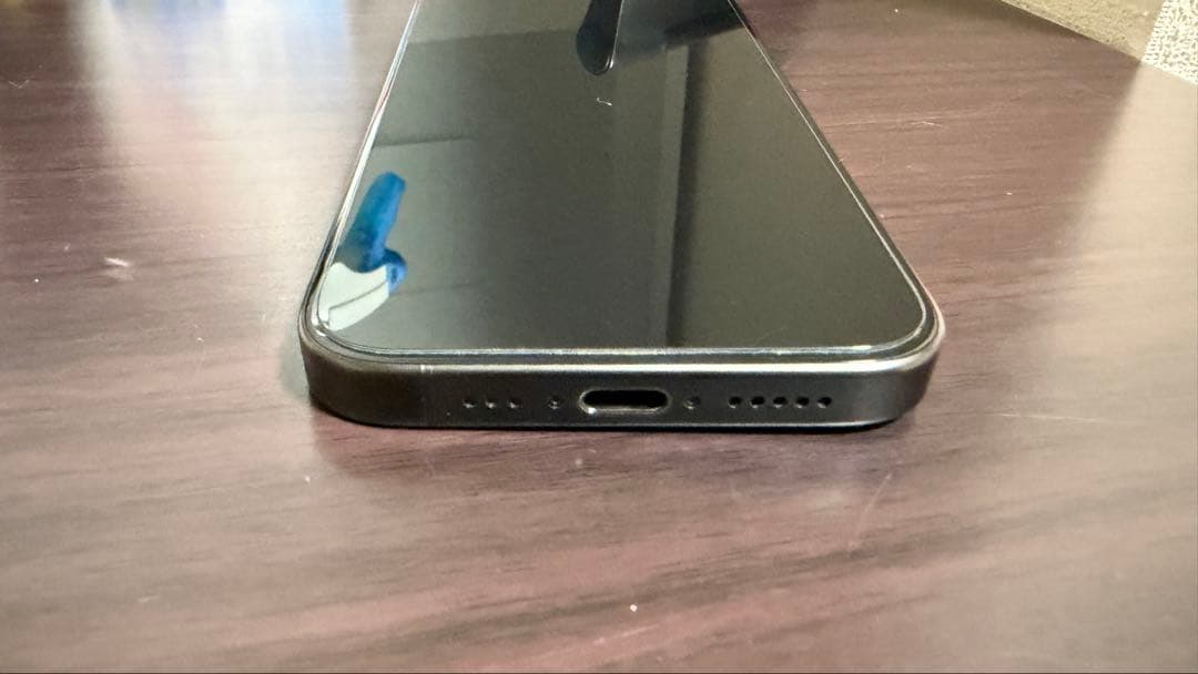 iPhone15 pro ブラックチタニウム 128GB