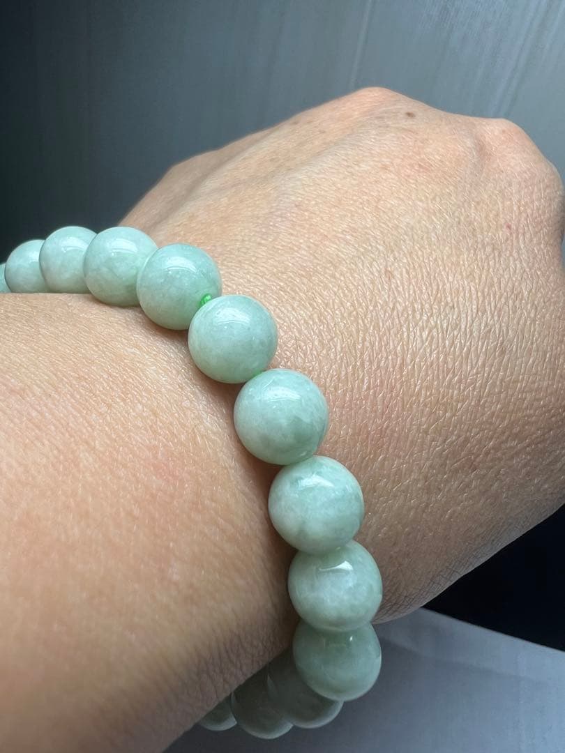 奇跡の石⭐︎長寿⭐︎守る力⭐︎繁栄をもたらす⭐︎翡翠のブレスレット