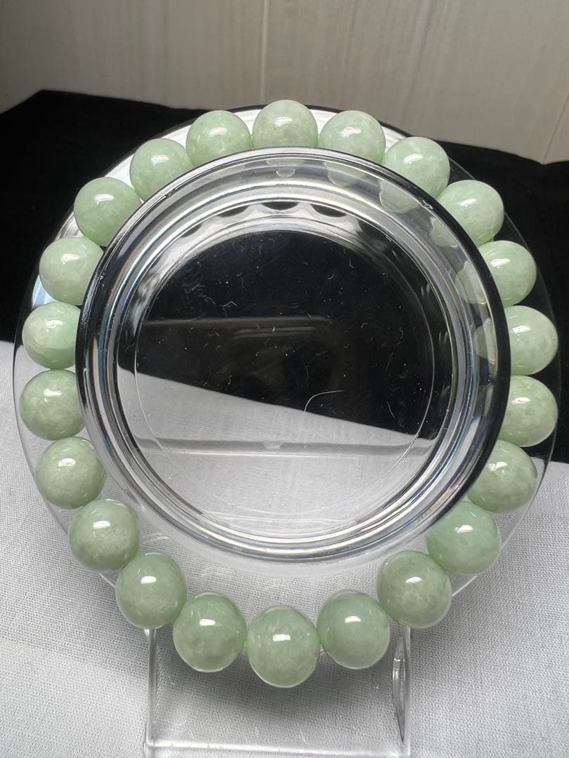 奇跡の石⭐︎長寿⭐︎守る力⭐︎繁栄をもたらす⭐︎翡翠のブレスレット