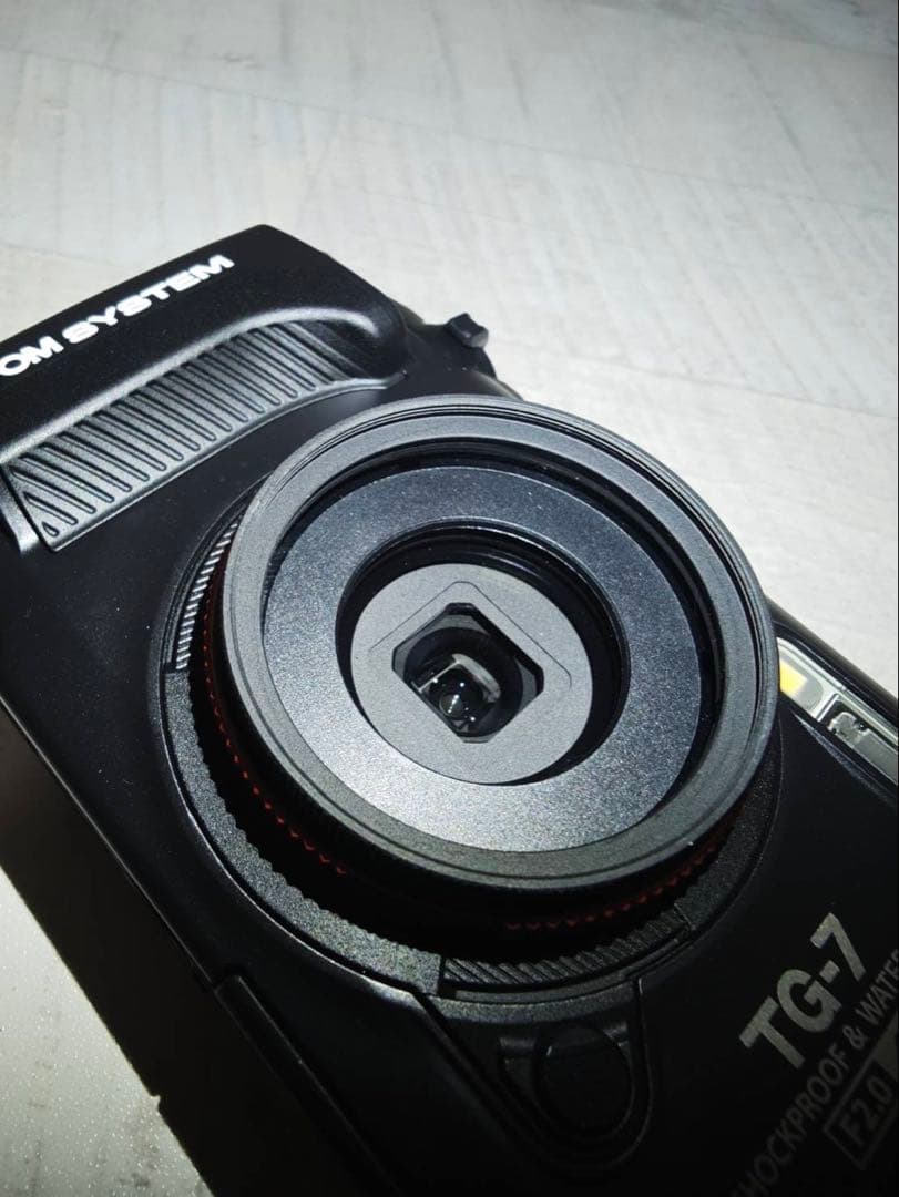 OLYMPUS TG-7 コンパクトデジタルカメラ