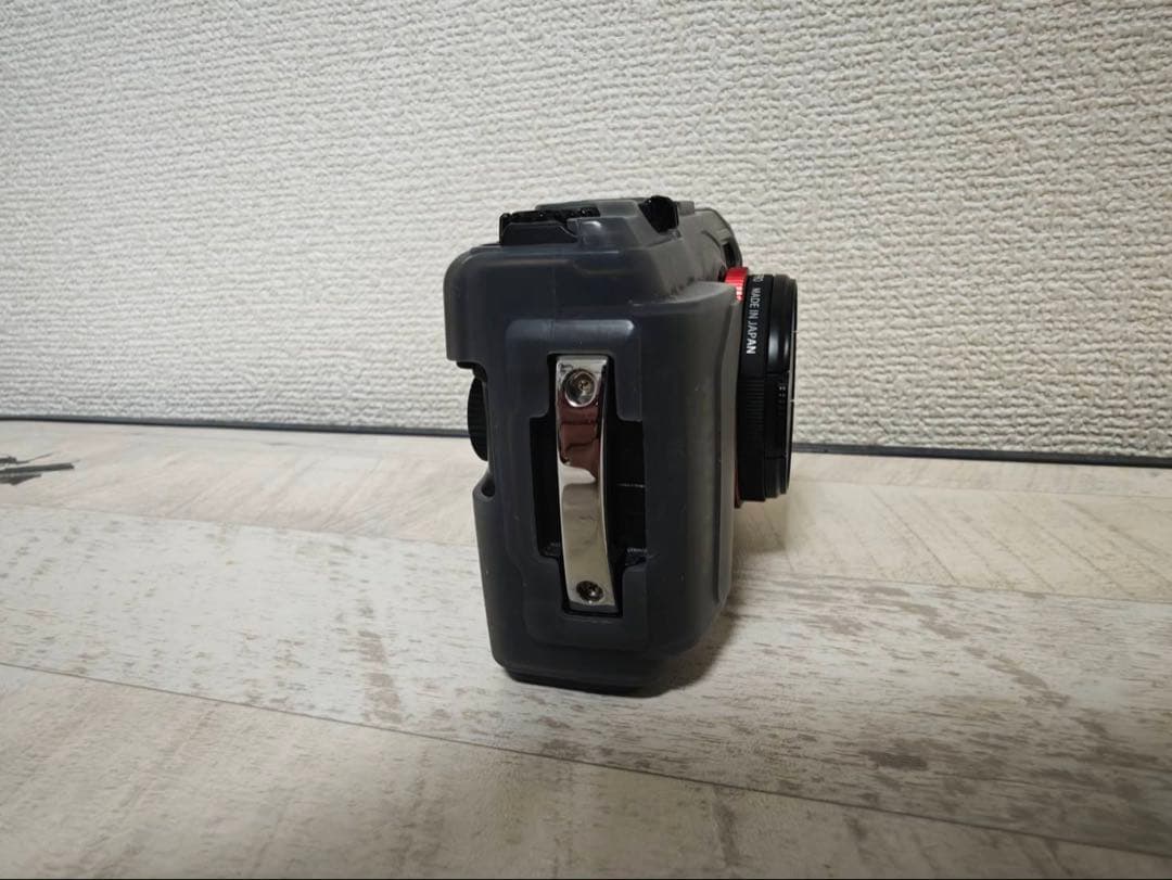 OLYMPUS TG-7 コンパクトデジタルカメラ