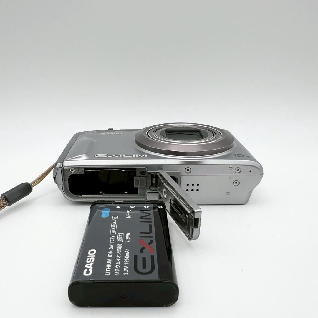 【動作品】CASIO EXILIM EX-H10 コンデジ シルバー 動作確認済