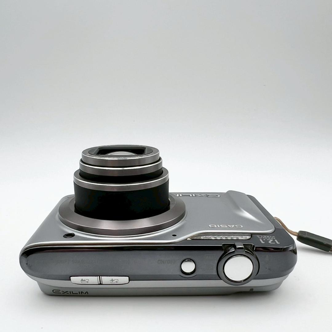 【動作品】CASIO EXILIM EX-H10 コンデジ シルバー 動作確認済