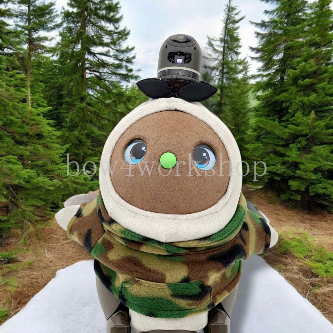 ラボット LOVOT ラボットの服ハンドメイド　迷彩柄フリースパーカー