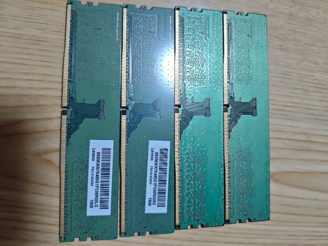 カ*ン様 samsung DDR4 8G4枚　合計32G　 動作確認　2　　メモ