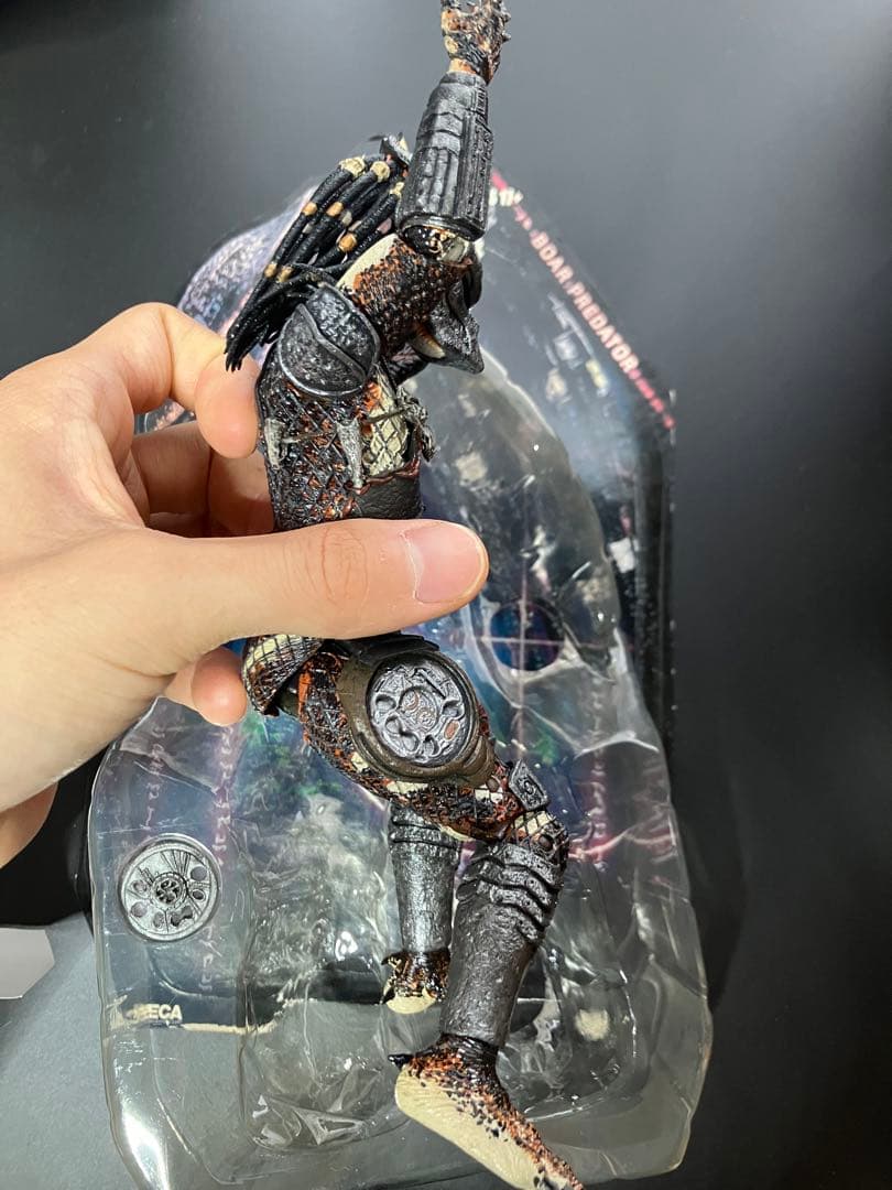 【開封品未使用】ネカ　7インチアクションフィギュア　ボアプレデター