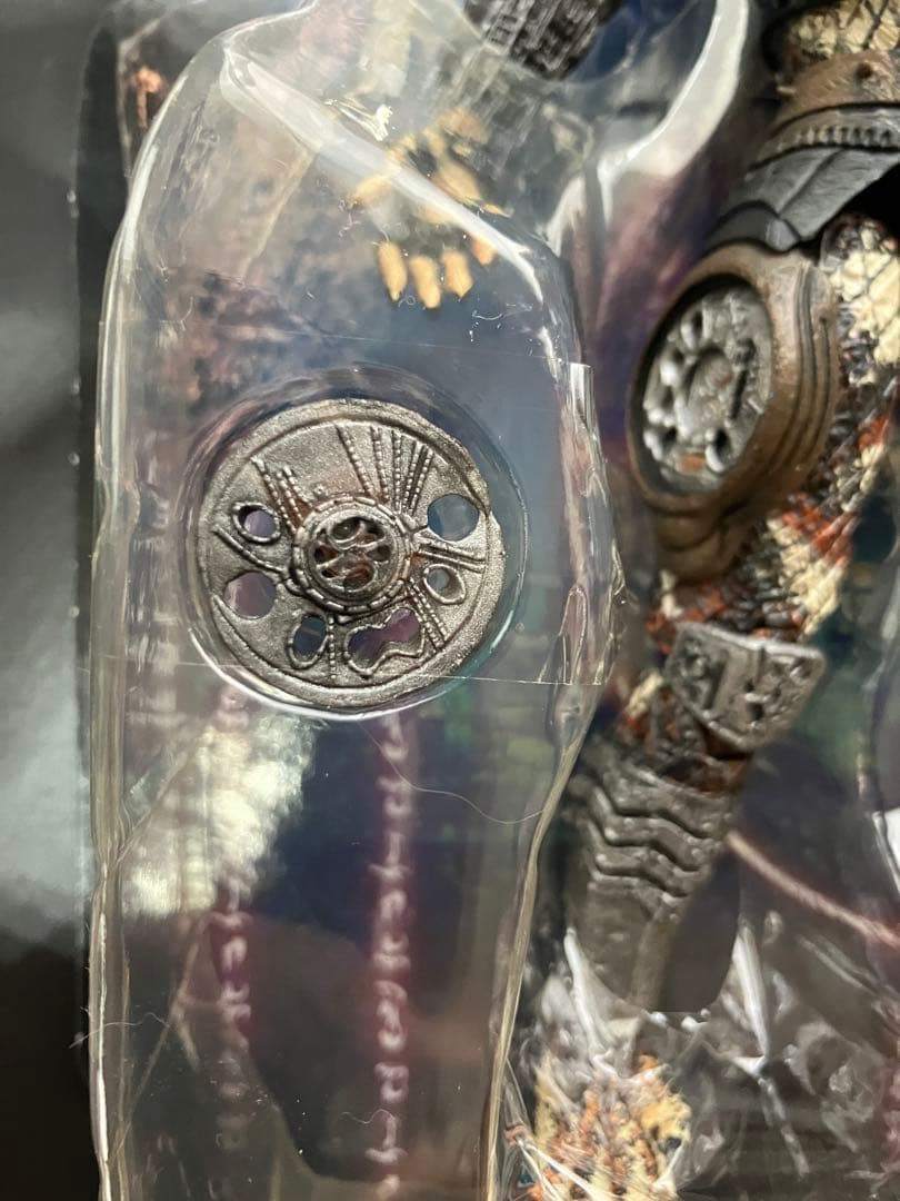 【開封品未使用】ネカ　7インチアクションフィギュア　ボアプレデター