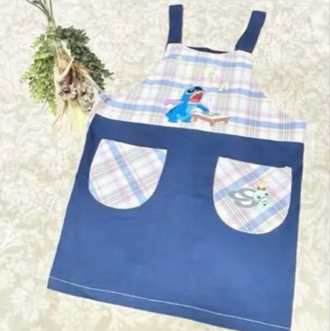 エプロンまとめ売り　ディズニー　くまのがっこう　トイストーリー　マイメロ　保育士