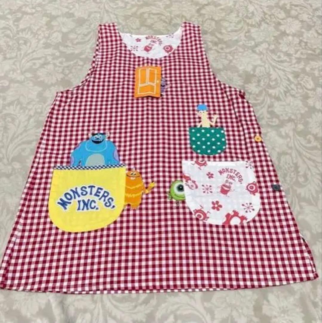 エプロンまとめ売り　ディズニー　くまのがっこう　トイストーリー　マイメロ　保育士