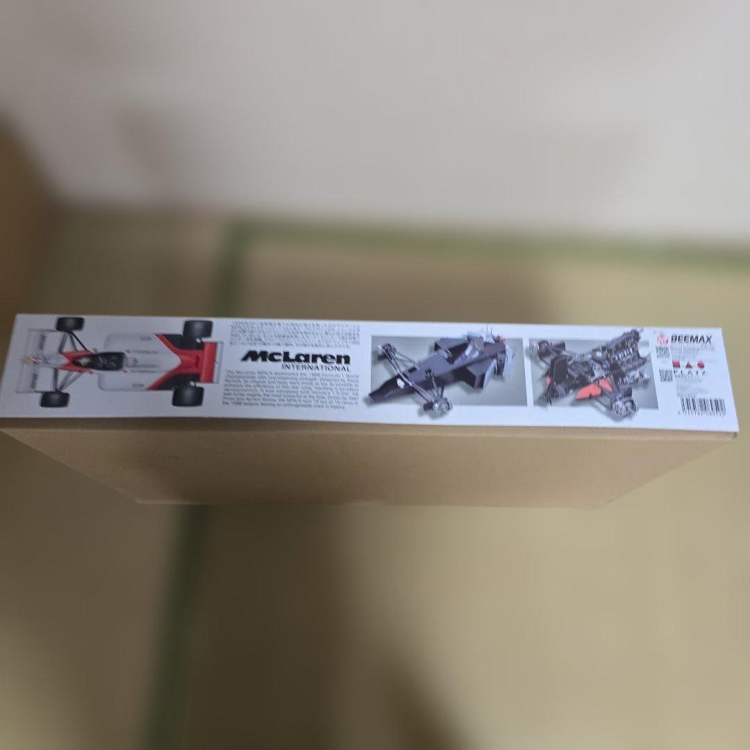 McLaren MP4/4 1/24 スケールモデルキット