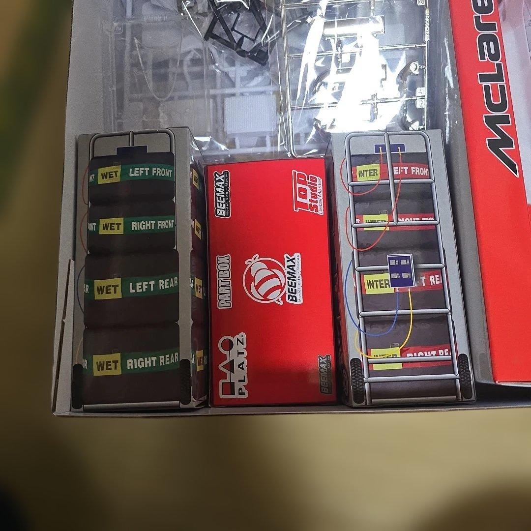 McLaren MP4/4 1/24 スケールモデルキット