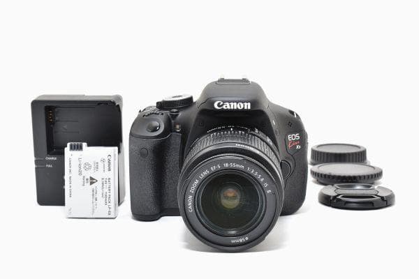 キャノン Canon EOS Kiss X5 レンズキット　《S数3832回》