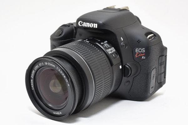 キャノン Canon EOS Kiss X5 レンズキット　《S数3832回》