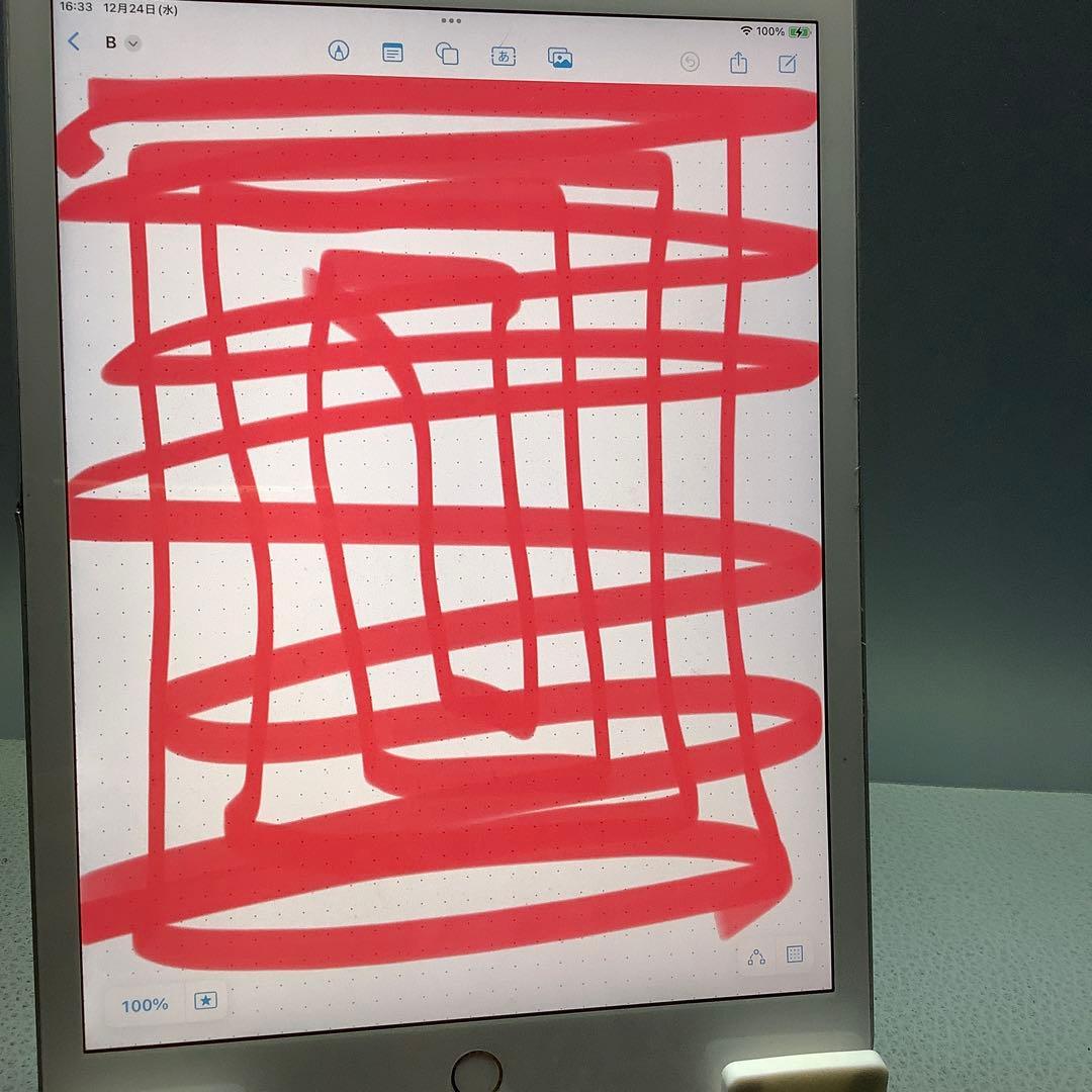 iPad 7世代128G wifi 94％　silver