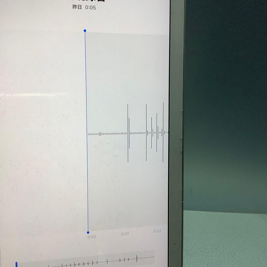 iPad 7世代128G wifi 94％　silver