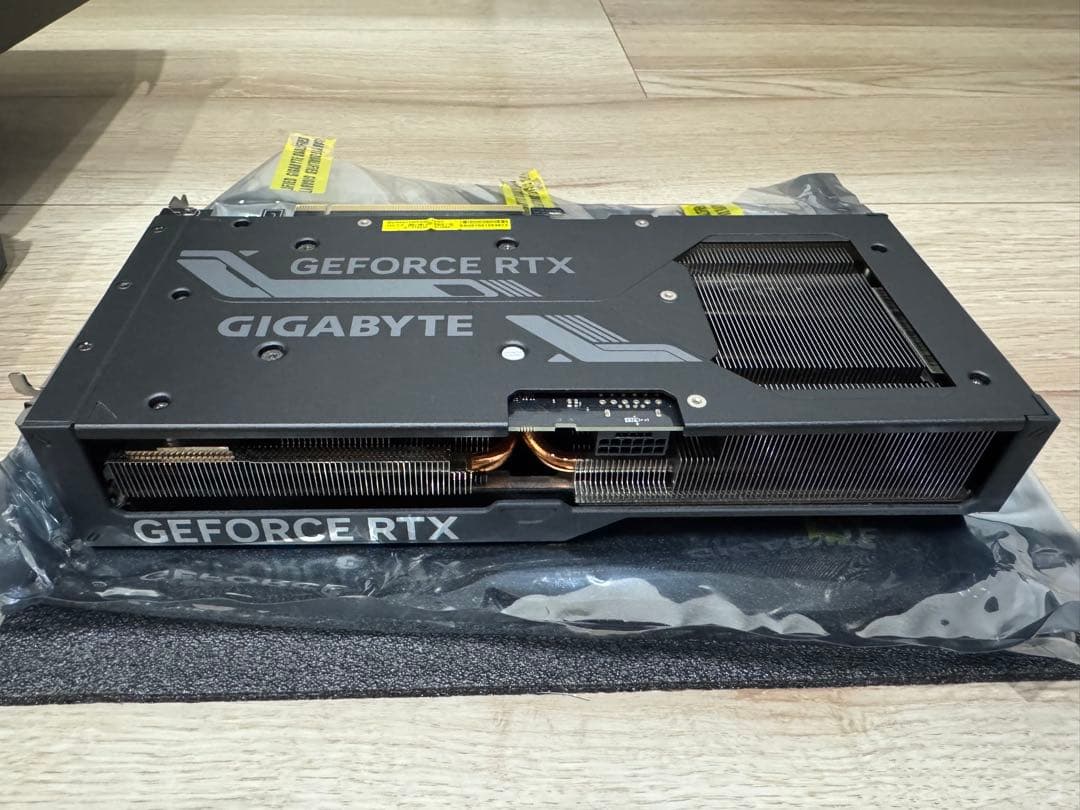 GIGABYTE　RTX4070ti