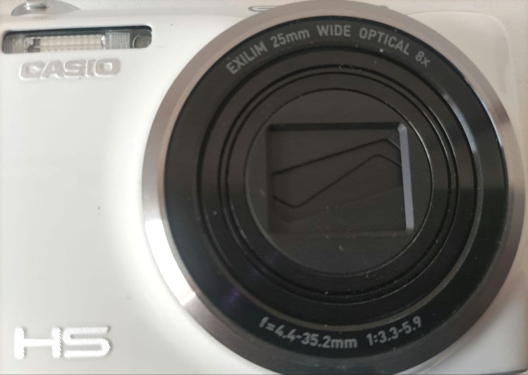 裕*様 CASIO EXILIM EX-ZR20 カシオ デジカメ カメラ　ジャ