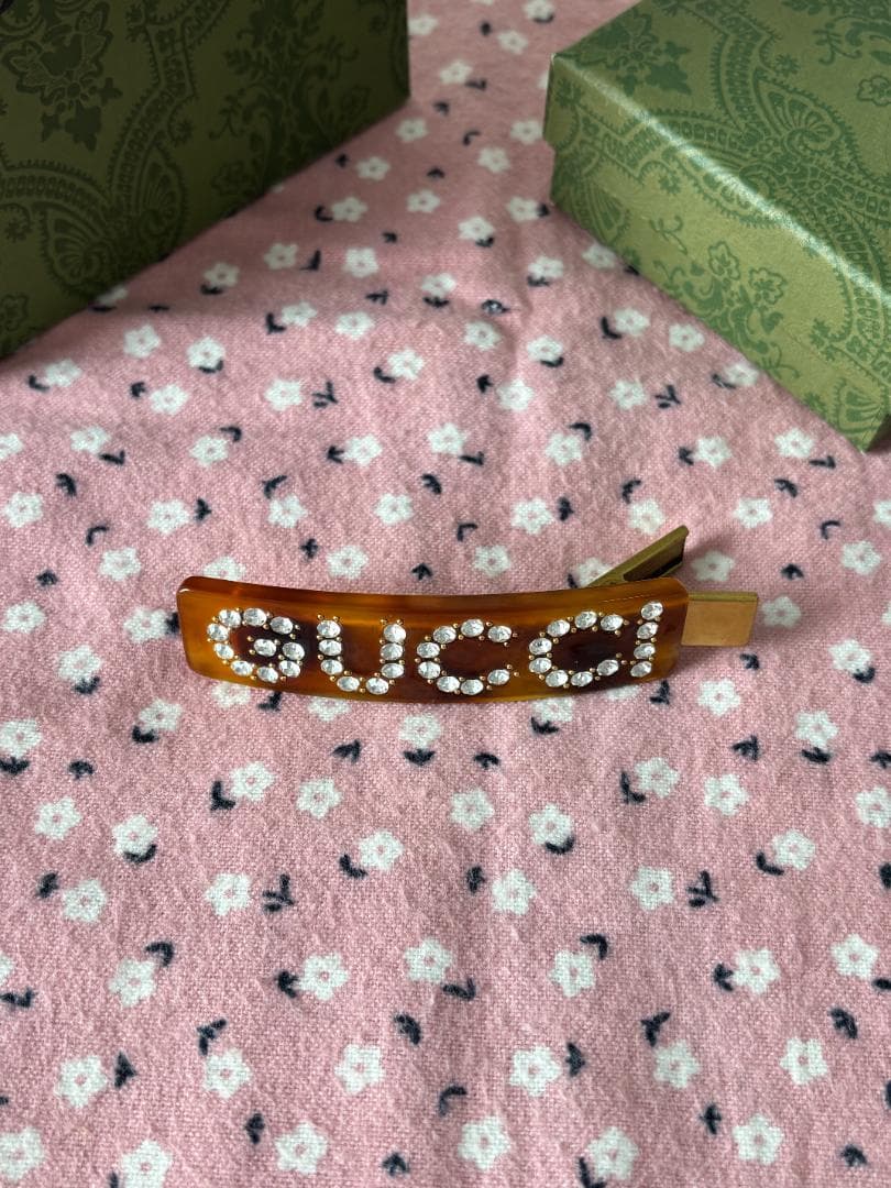 ヘアクリップ グッチ クリスタル ヘアピン