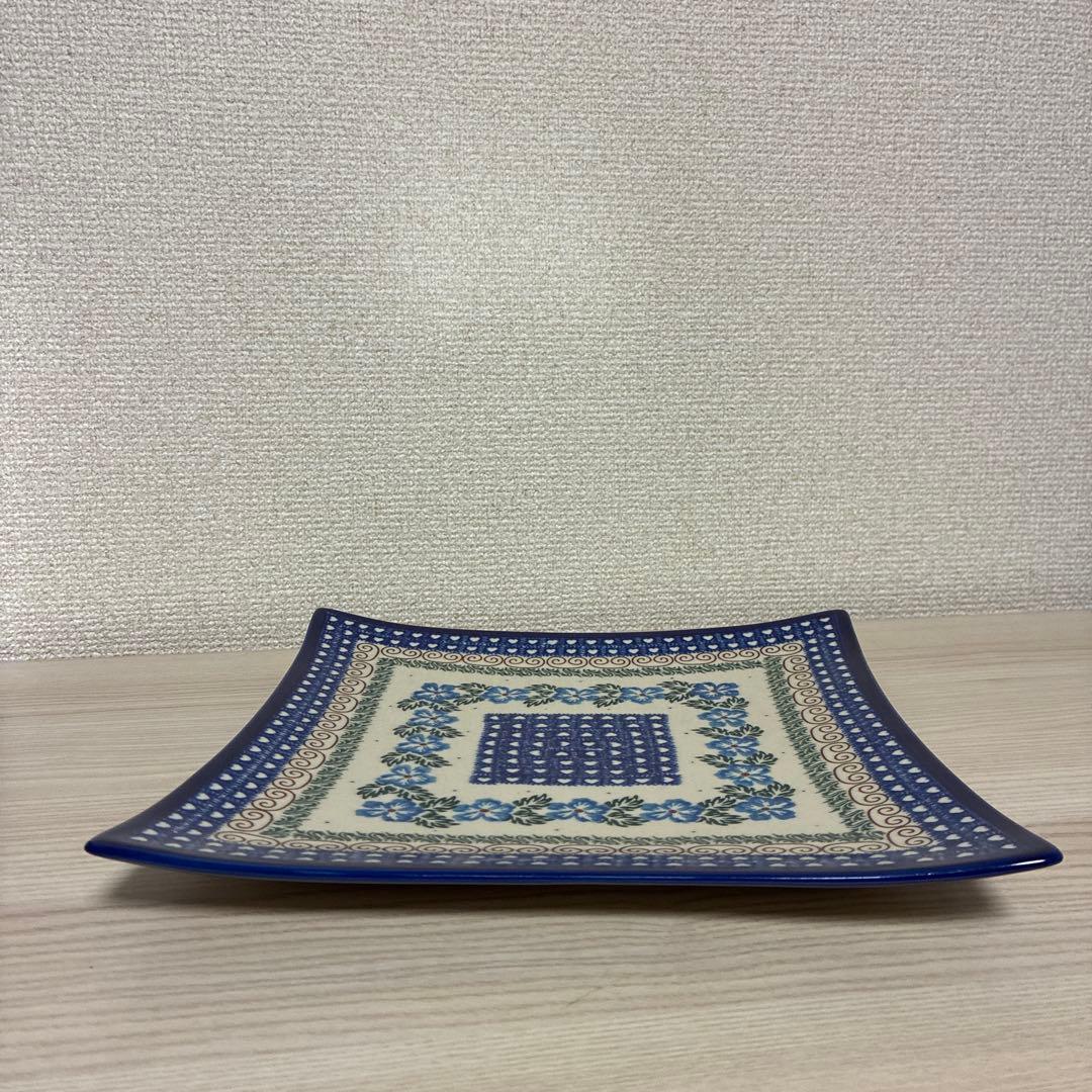 【未使用】ポーリッシュポタリー　スクエアプレート　カリヒ