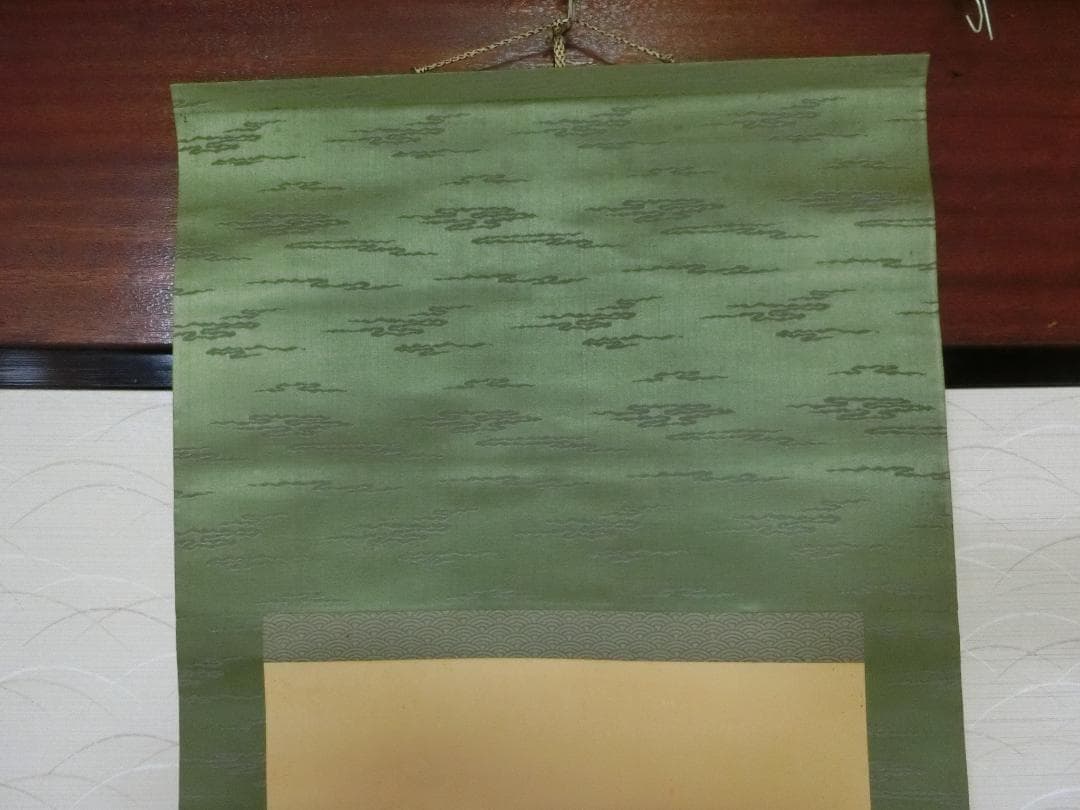 買得！【掛軸　美人画　化粧日本髪着物姿　華堂　共箱 軸　骨董古美術】美術工芸