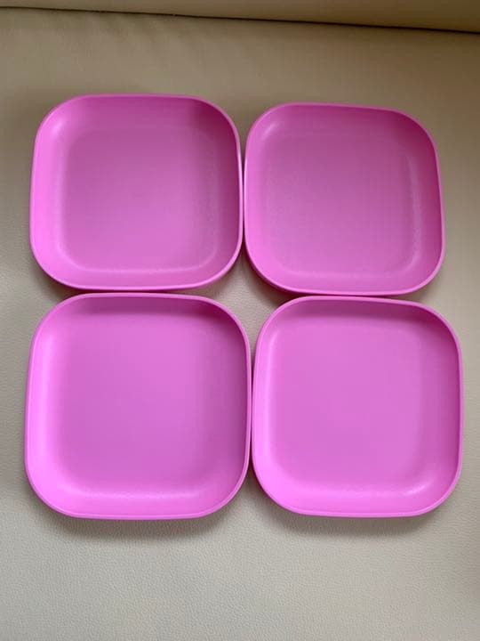 今だけ値下げ★タッパーウエア ピンクとカラフルカルテット２点