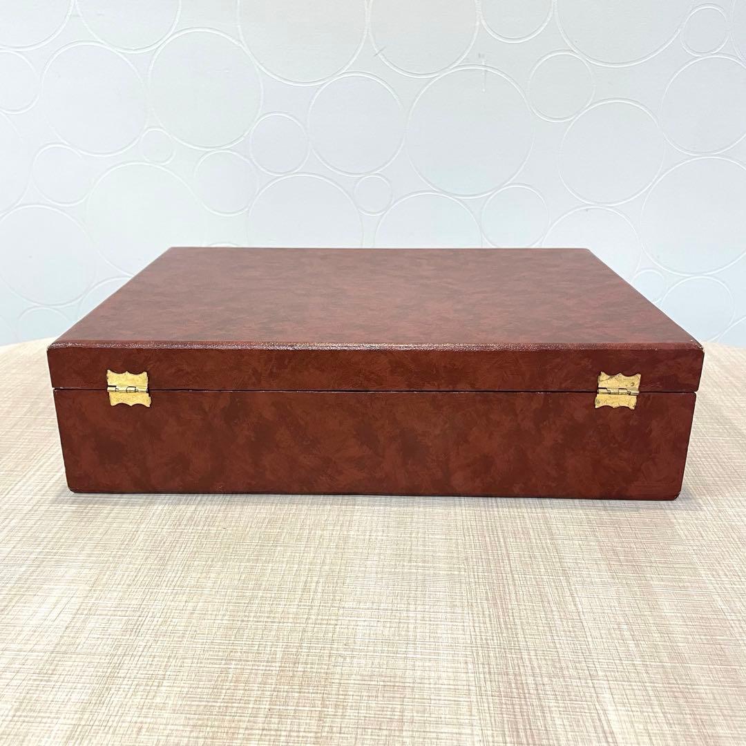 【新品】ラッキーウッド 18-12ステンレス カトラリーセット ケース付 30P