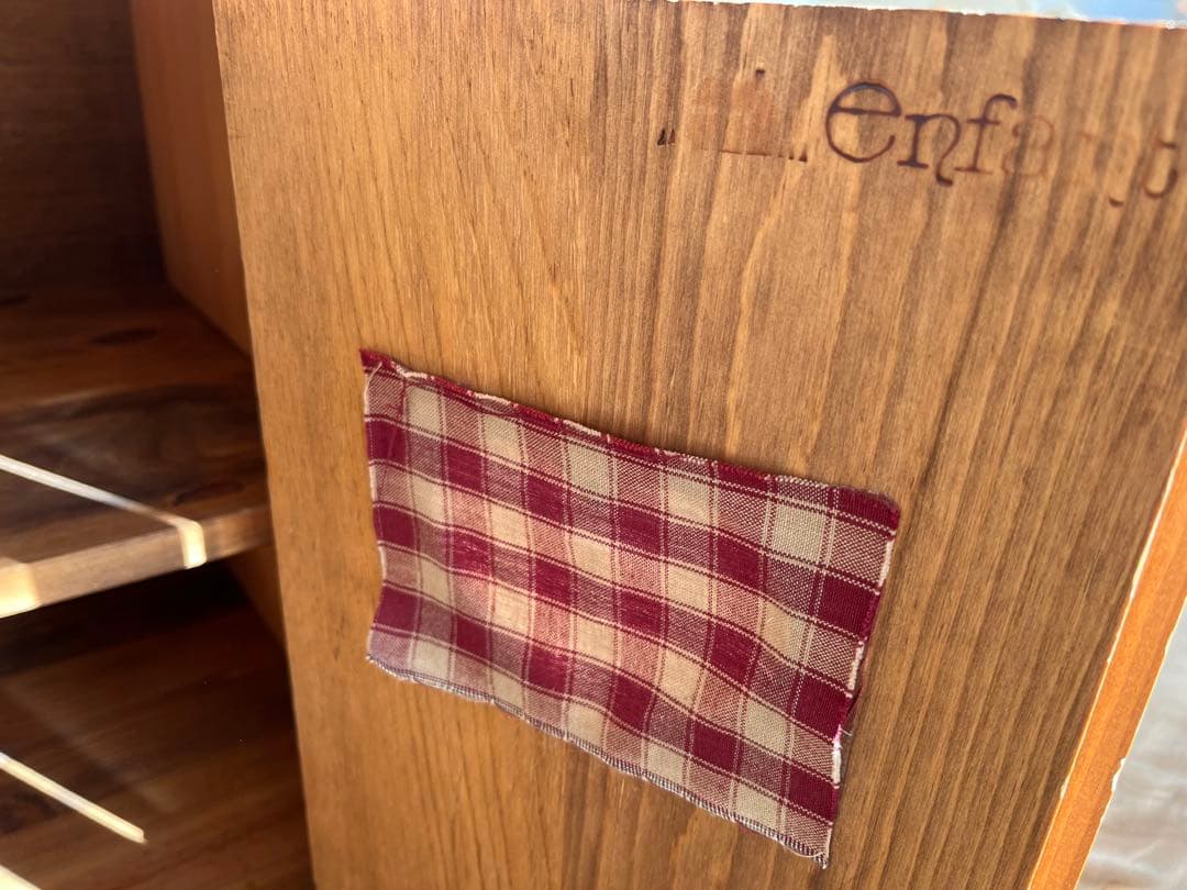 アンファン　テレビ台