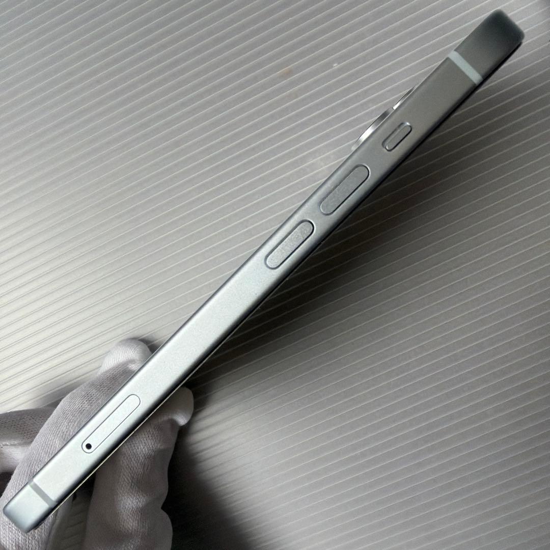 iPhone15 256gb 美品　箱あり