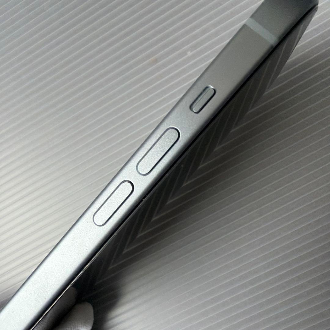 iPhone15 256gb 美品　箱あり