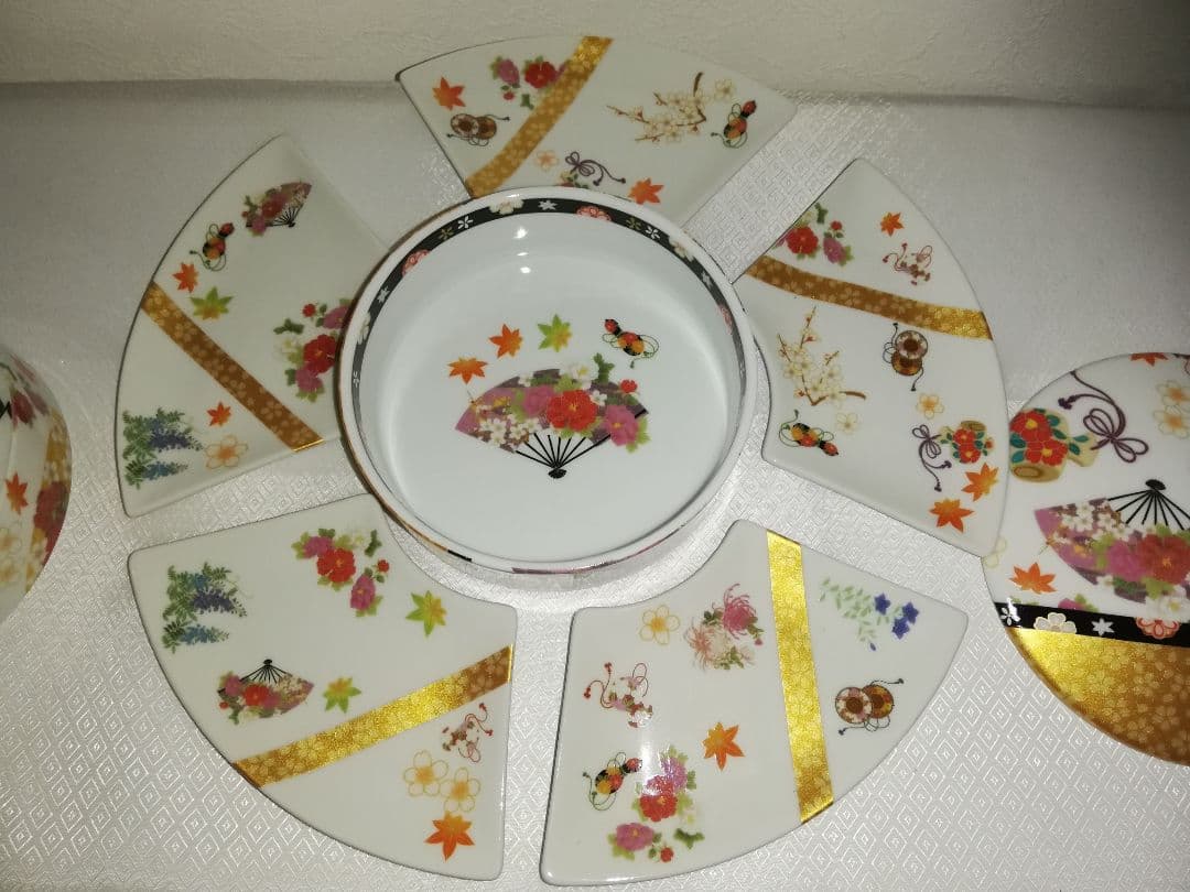 ポーセラーツ　3段お重&扇皿5枚　古典柄　金