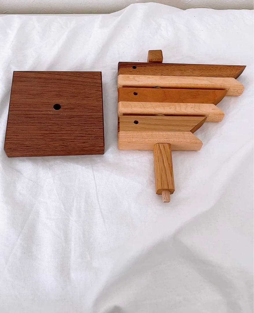 【値下げしました】木製鯉のぼり 木製兜　端午の節句 木製インテリア