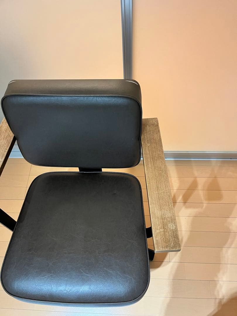 残り1台　タカラベルモント　カット椅子　セット椅子