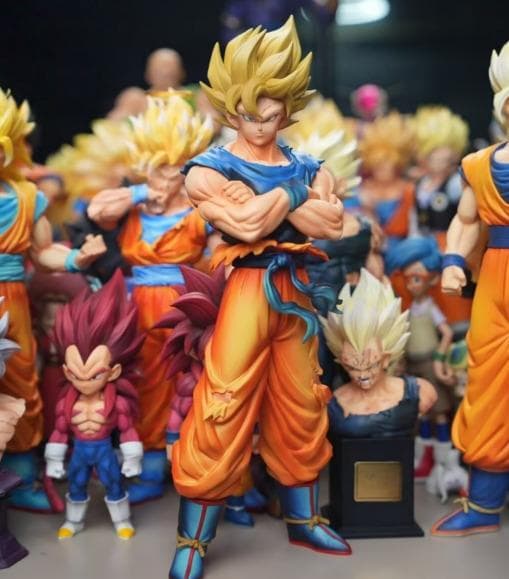 ドラゴンボール　孫悟空　スーパーサイヤ人　32cm　フィギュア