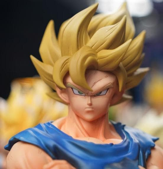 ドラゴンボール　孫悟空　スーパーサイヤ人　32cm　フィギュア