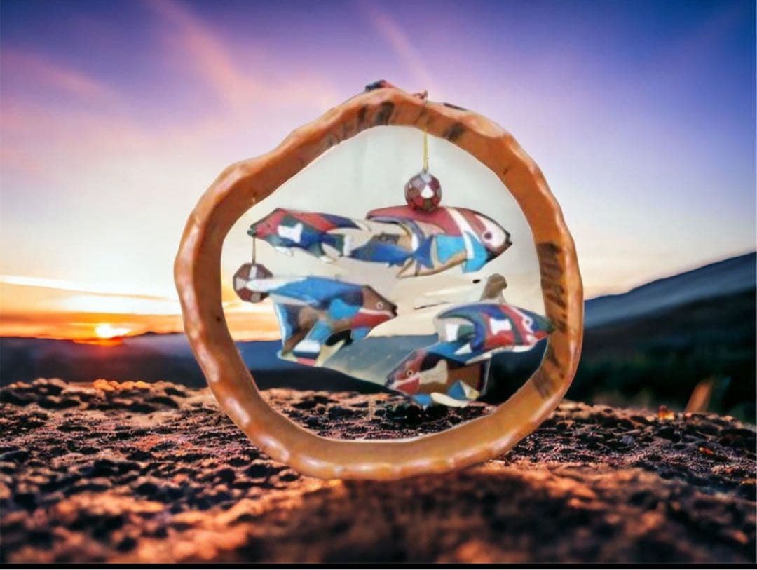 木製魚の立体オブジェ無垢材の手造り木工アート　壁掛け水族館　75センチ