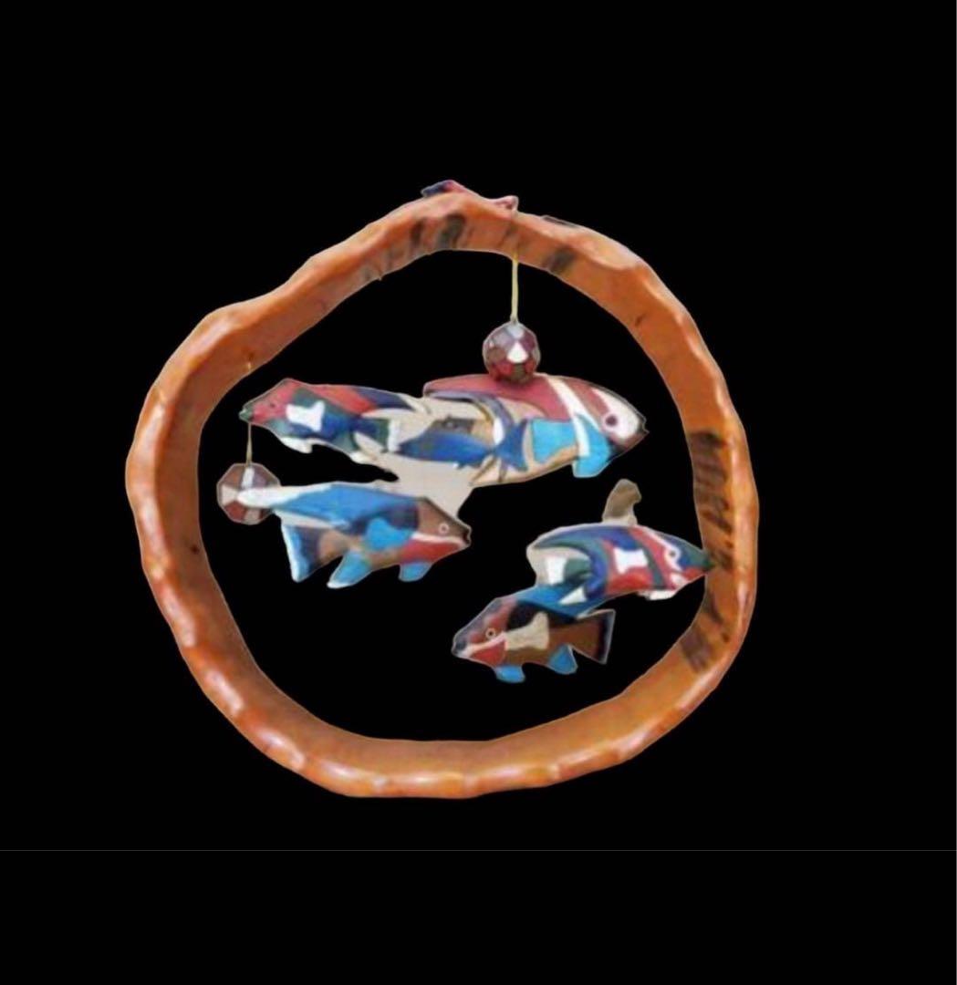 木製魚の立体オブジェ無垢材の手造り木工アート　壁掛け水族館　75センチ
