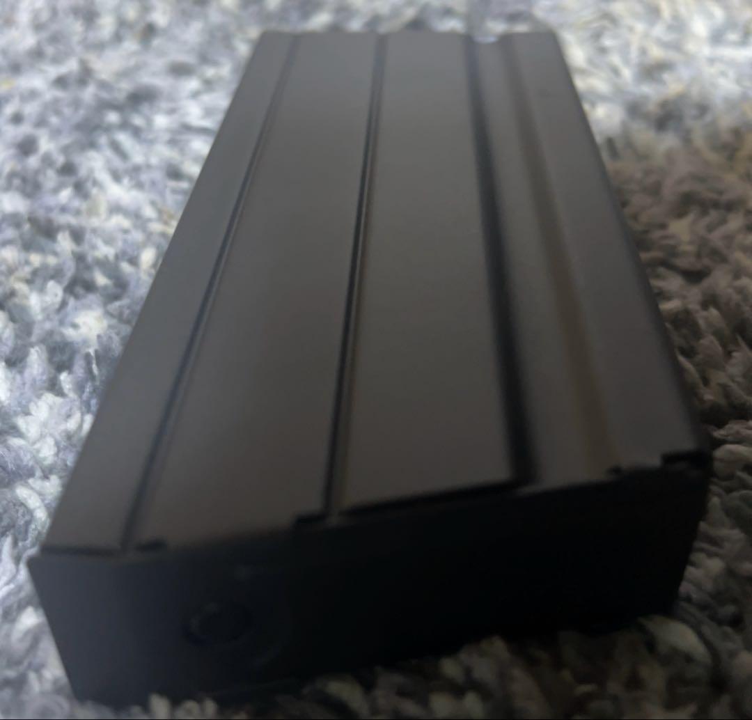 東京マルイ　ファマス　電動ガン　45度オフセットサイト、スコープ付き m870