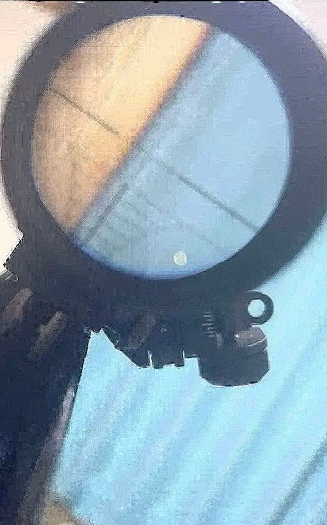 東京マルイ　ファマス　電動ガン　45度オフセットサイト、スコープ付き m870