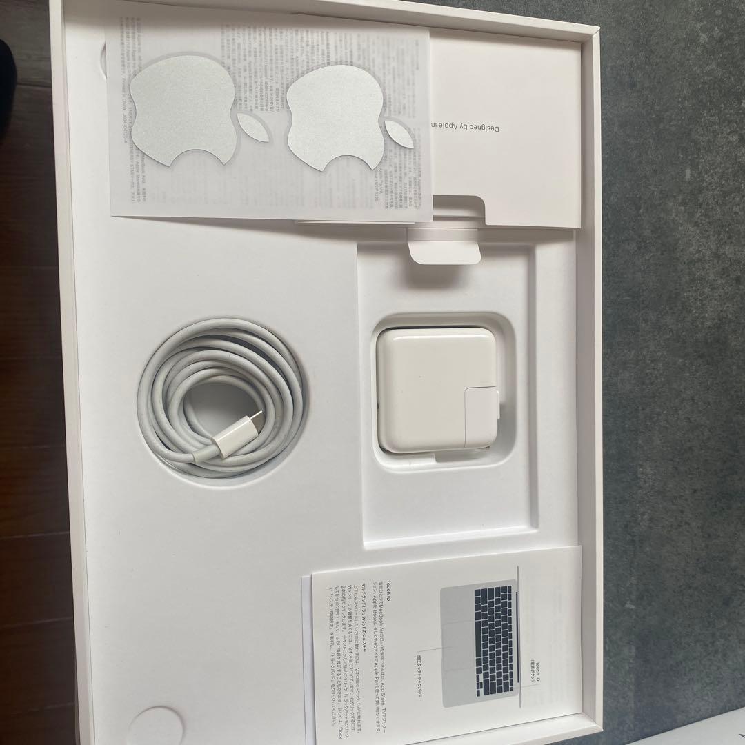 バッテリー最大容量97% MacBook Air M1 8GB 494GB