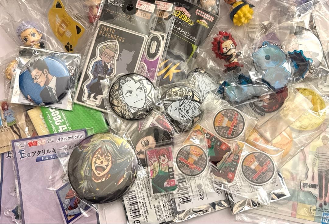 【未使用品】アニメグッズ まとめ売り ノンジャンル 100サイズ 大量
