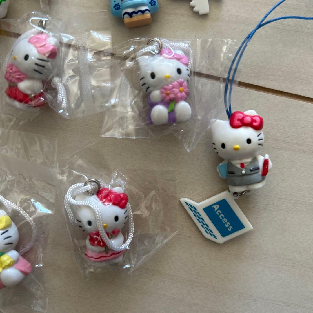 ハローキティ ボールチェーンキーホルダー　チャーム　レア！1 4個セット